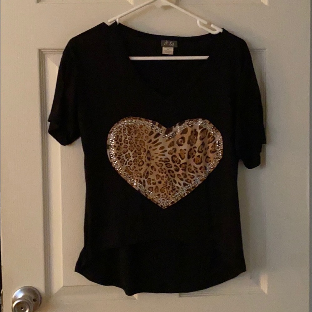 High low black cheetah heart top size medium